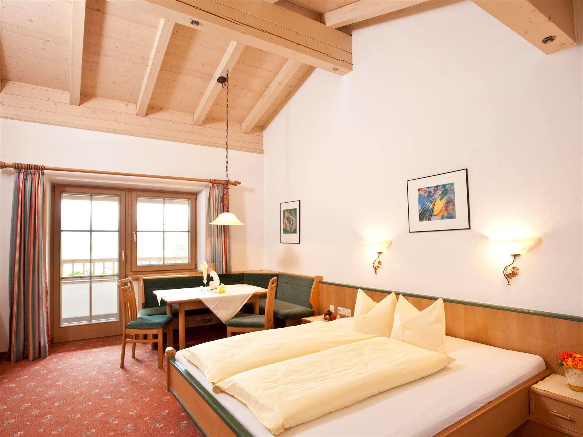 Erlebnishotel Kitzbuehler Horn Oberndorf in Tirol Exteriör bild